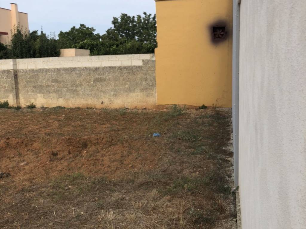 Terreno a Taurisano in Via Nostri Caduti - Foto 2