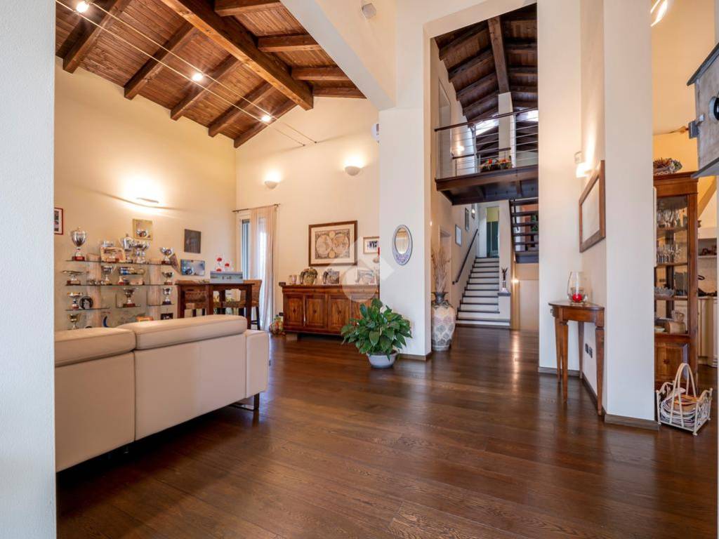 Villa a Reggiolo in Via Austria, 1 - Foto 2