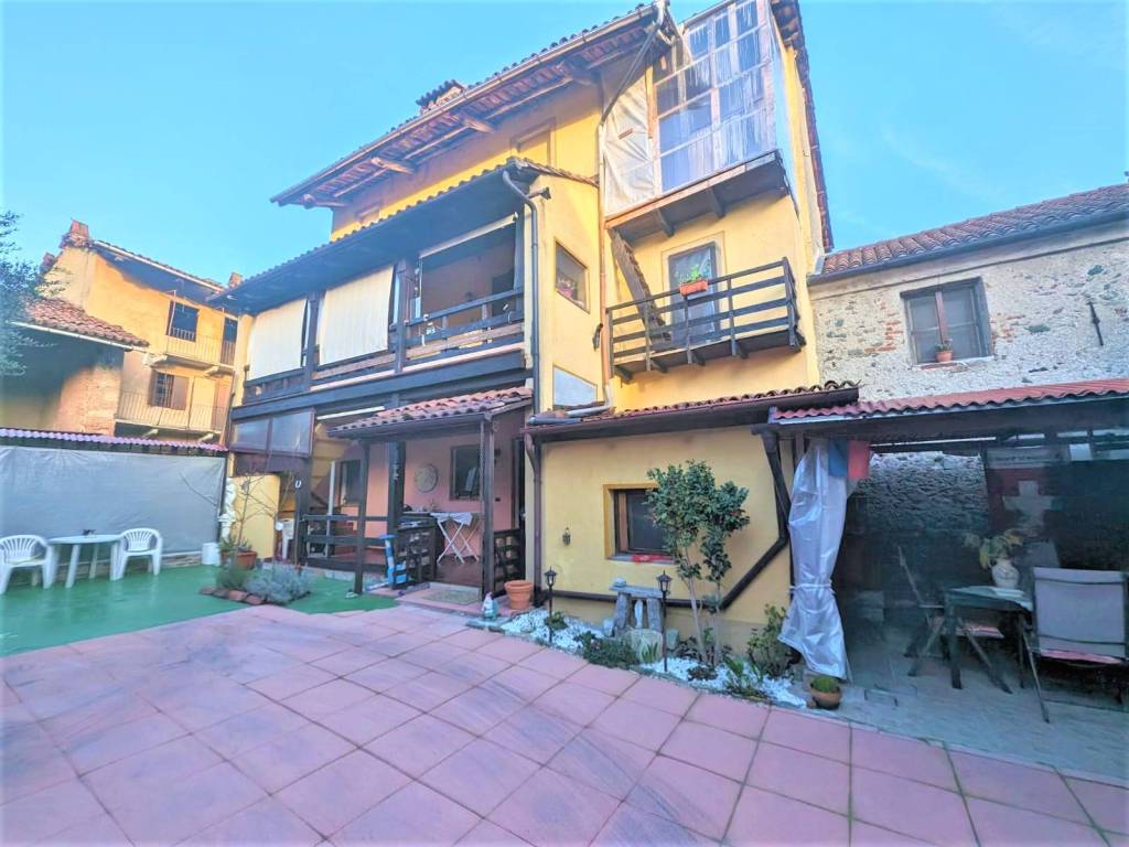 Casa indipendente a Viverone in Via Umberto I - Foto 2