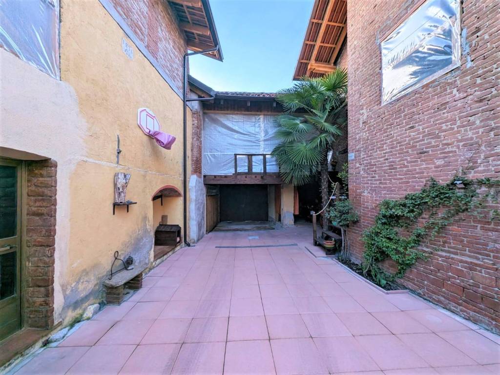 Casa indipendente a Viverone in Via Umberto I - Foto 4