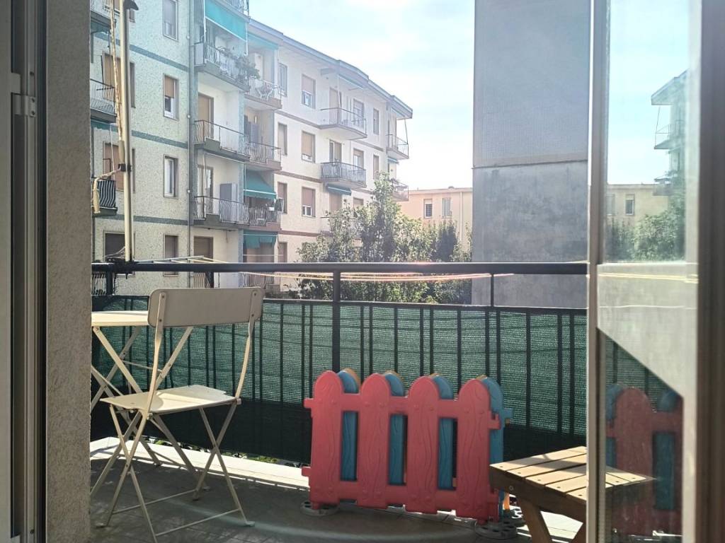 Appartamento a Albissola marina in Viale Alessandro Faraggiana, 87 - Foto 3