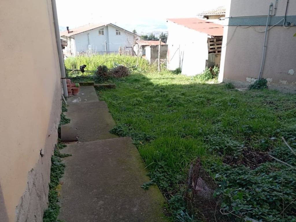 Casa indipendente a Sant'angelo a cupolo in Via Giuseppe Mazzini - Foto 4