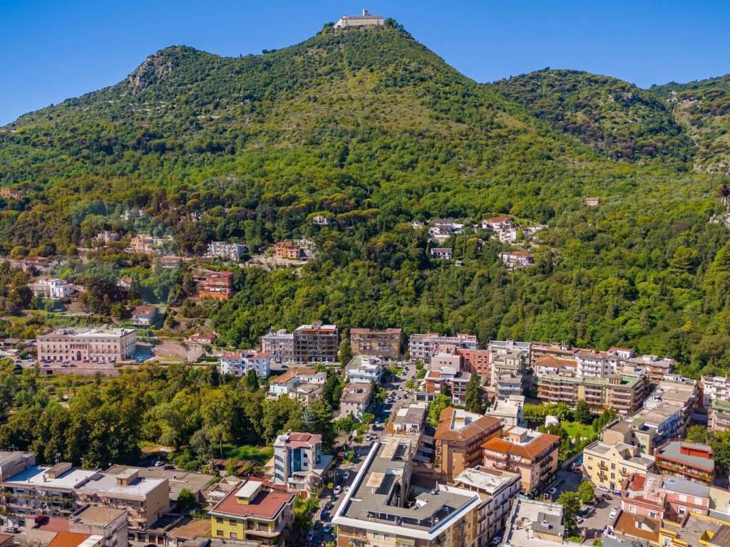 Palazzo / stabile a Cassino in Via Varrone - Foto 4
