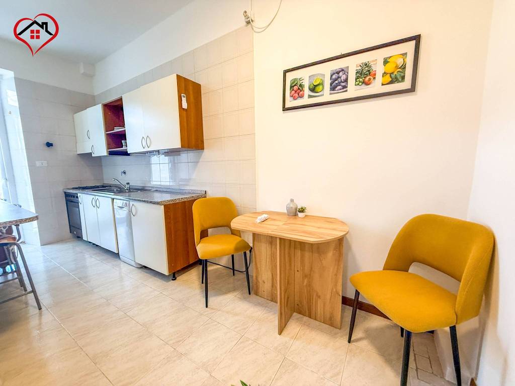 Appartamento a Trieste in Via Albio Tibullo, 7 - Foto 2