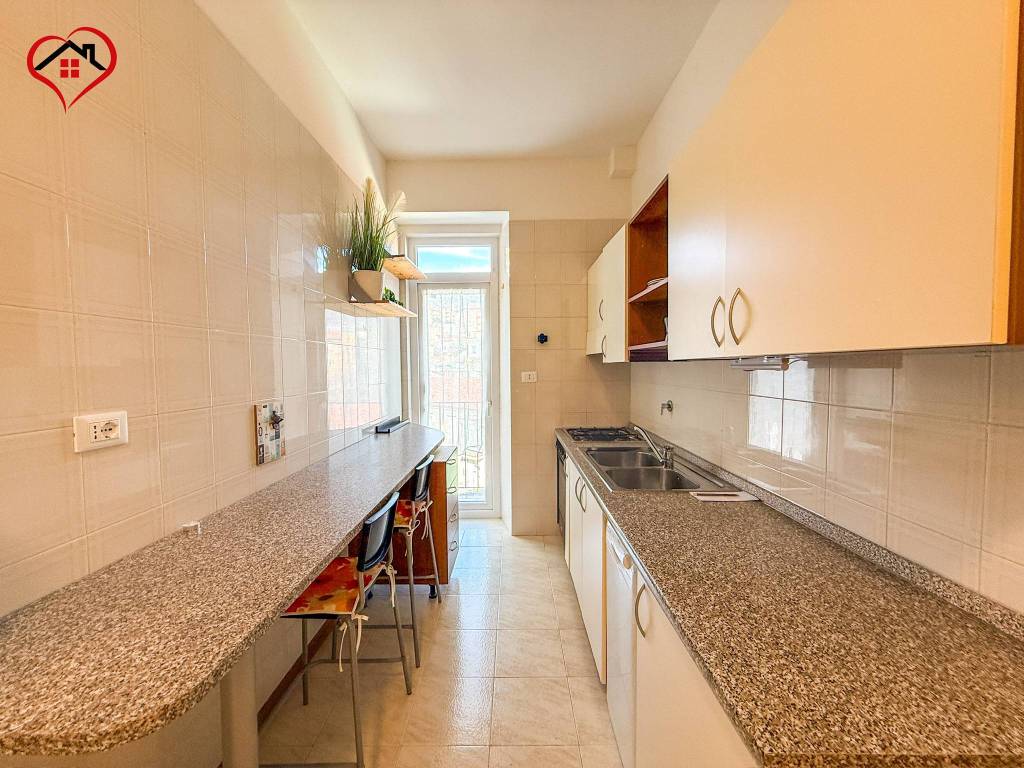 Appartamento a Trieste in Via Albio Tibullo, 7 - Foto 4