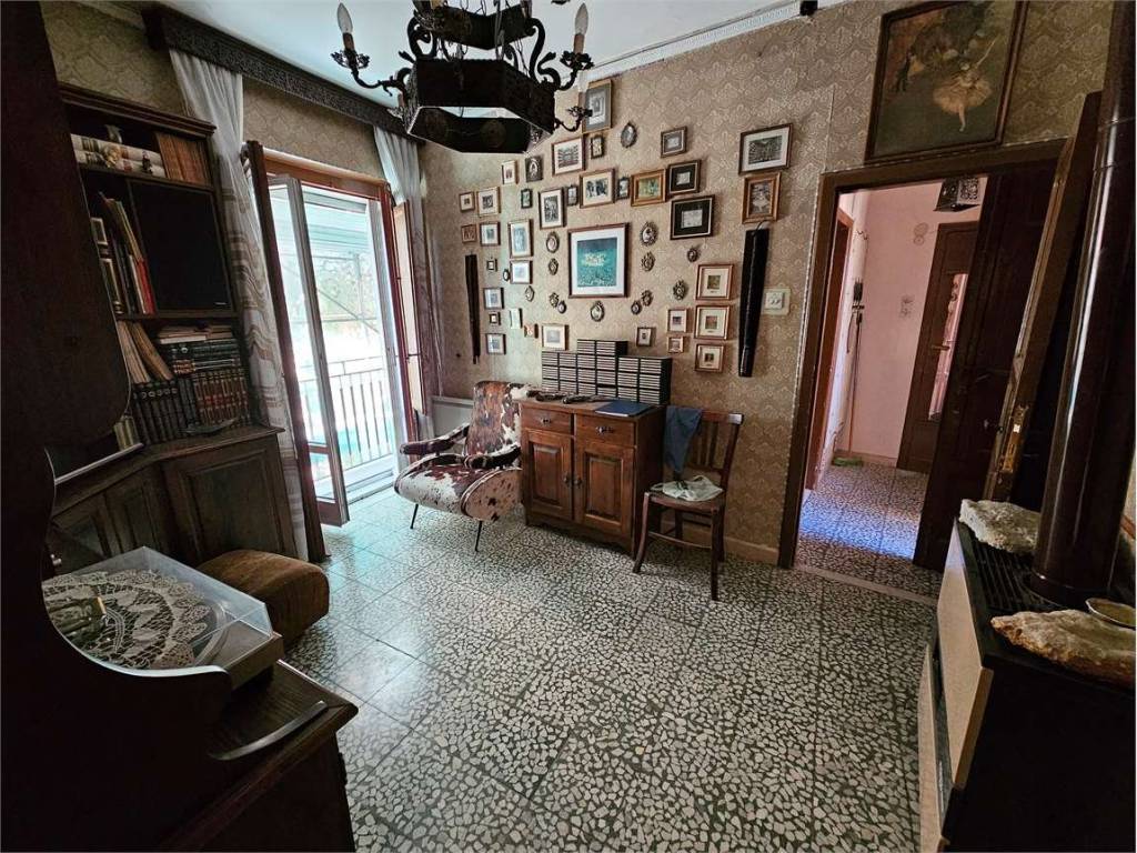 Appartamento a Enna in VIA SAN FRANCESCO DI PAOLA, 48 - Foto 2