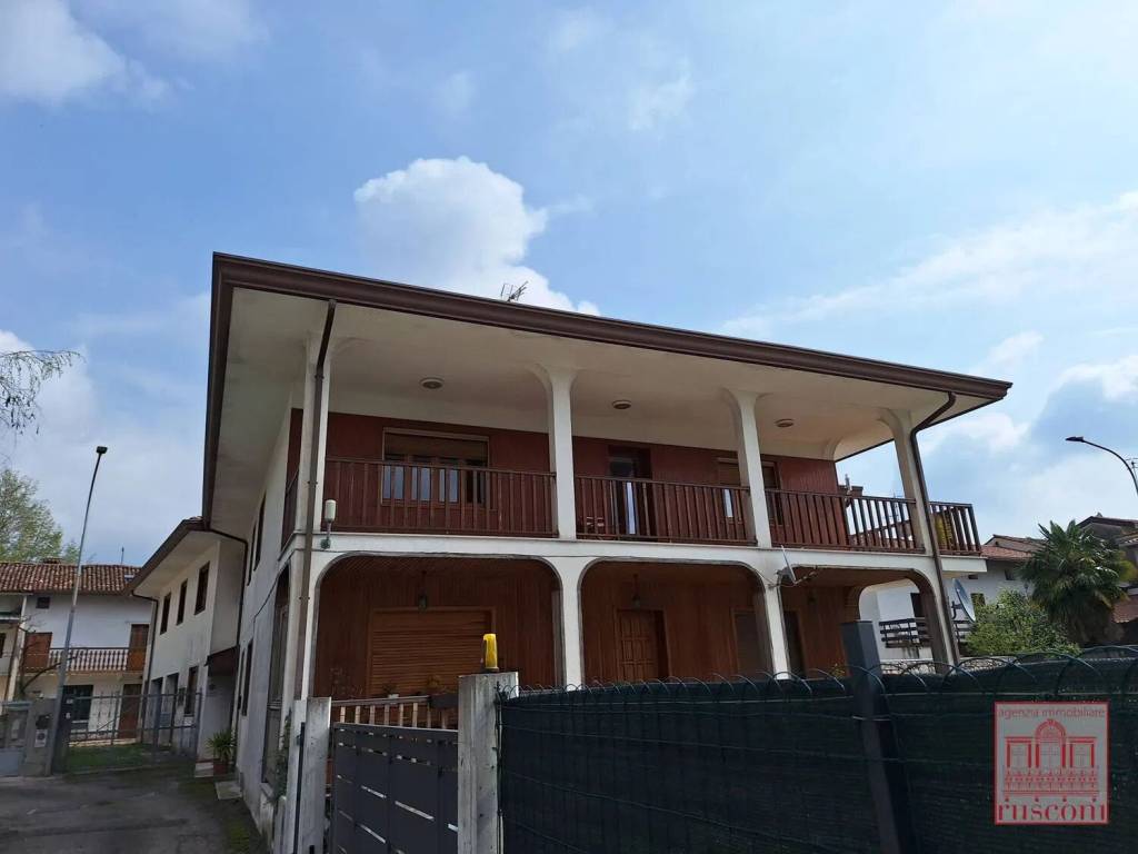 Appartamento a Montereale valcellina in Via Maniana, 7 - Foto 2