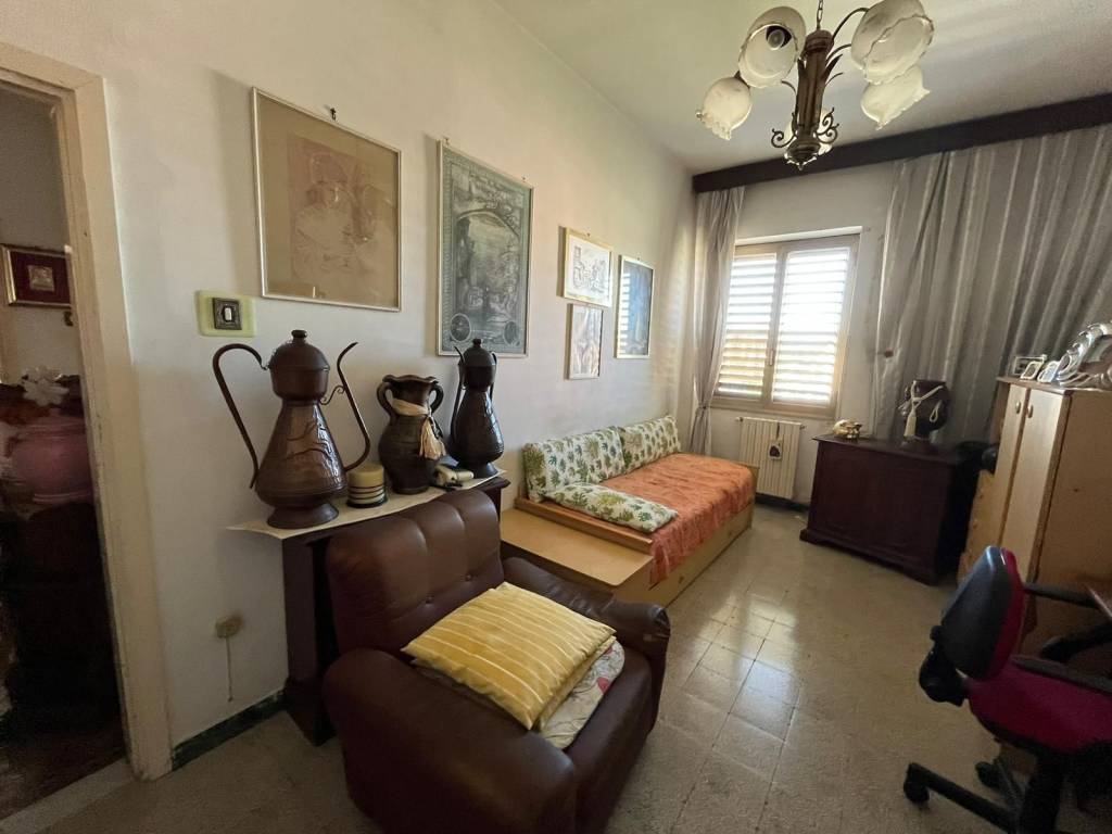 Appartamento a Benevento in Via Luigi Settembrini - Foto 3