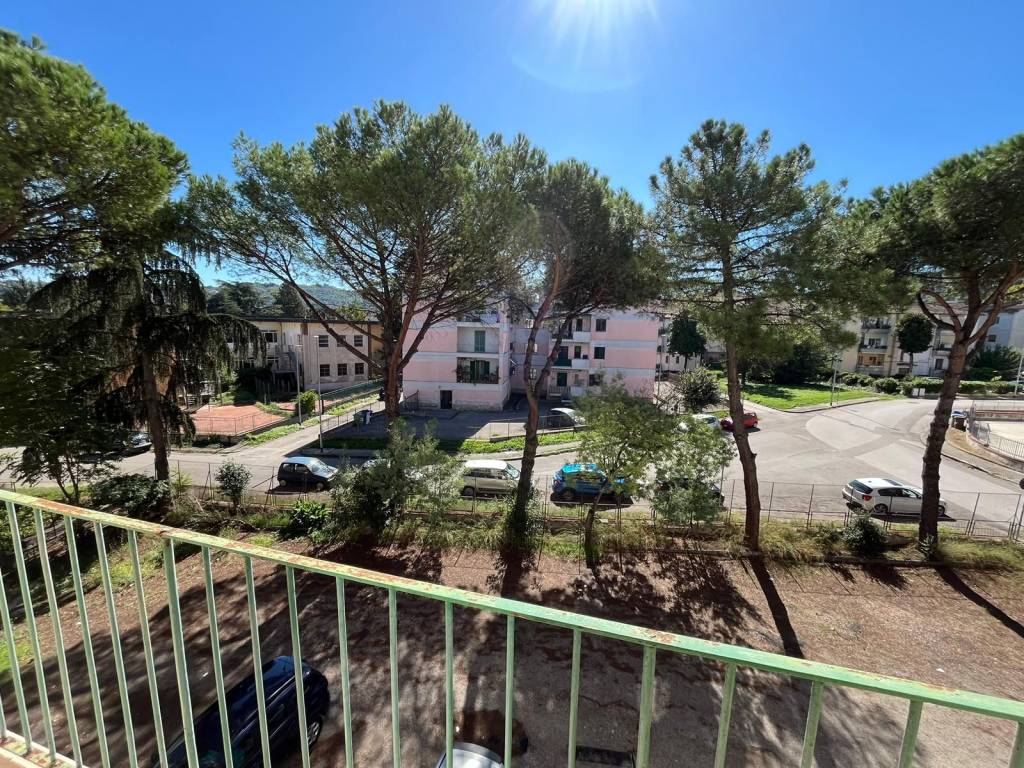 Appartamento a Benevento in Via Luigi Settembrini - Foto 5