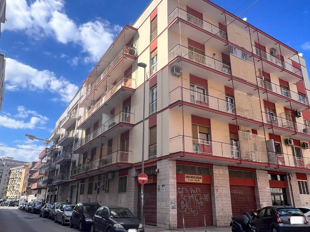 Immobile a Bari in Via Brennero, 33 - Foto 1