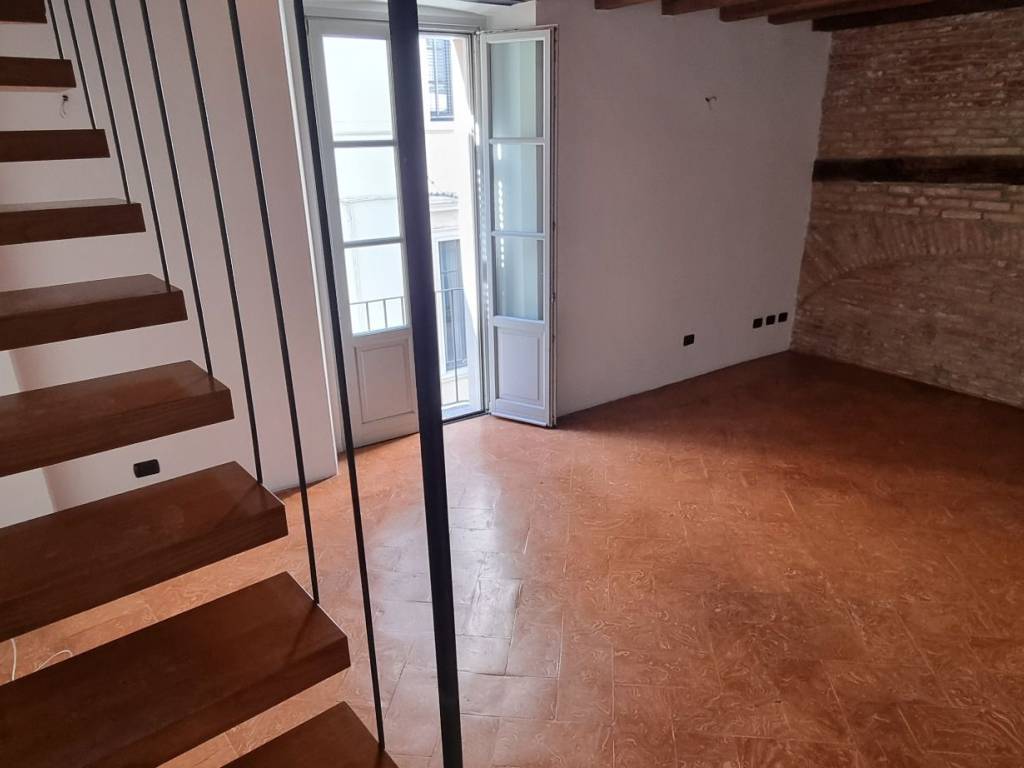 Appartamento a Como in Via Adamo del Pero - Foto 2