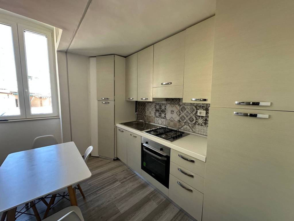 Appartamento a Bisceglie in Via Abate Bruni - Foto 4