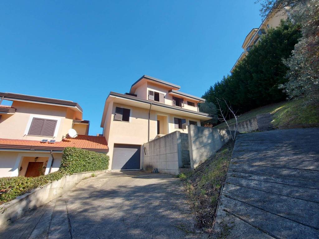 Villa a Mendicino in Via Muoio Grande - Foto 5