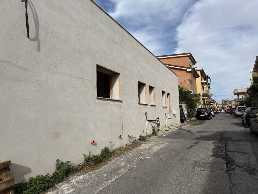 Villa a Guidonia montecelio in Via Calabria, 27 - Foto 2