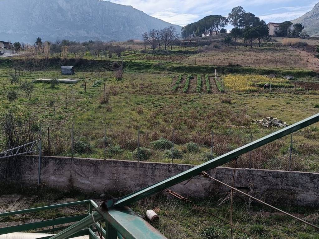 Villa a Piana degli albanesi in Contrada Quattro Finaiti - Foto 5