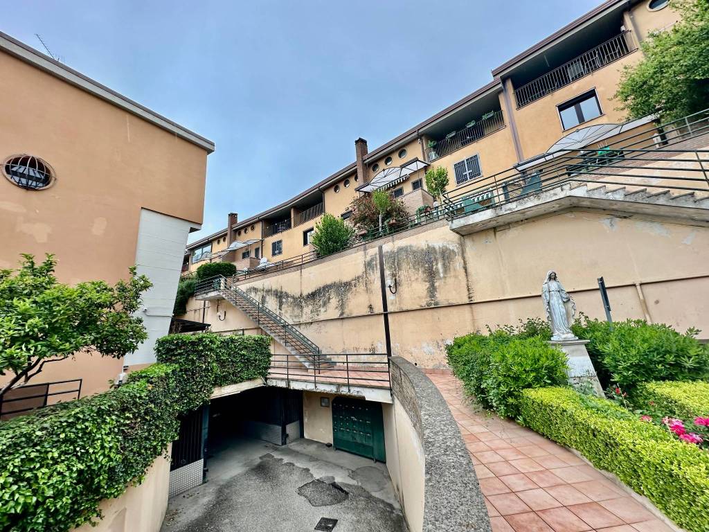 Villetta a schiera a Caserta in Via Vitagliano Rossetti - Foto 4