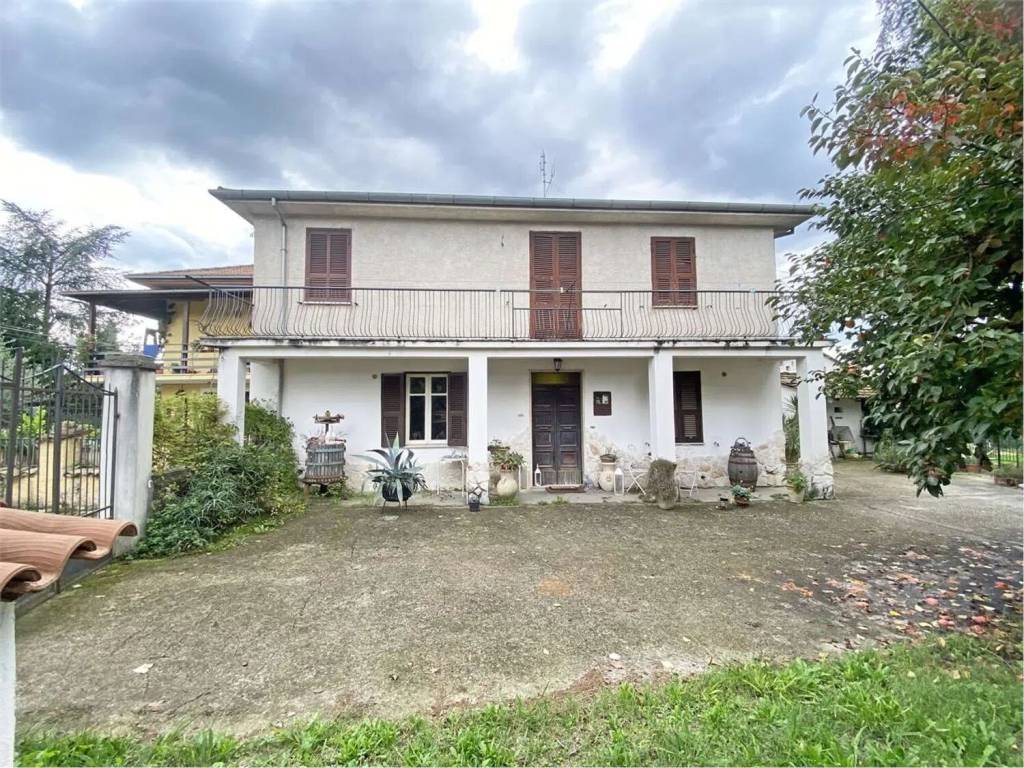 Villa a Sora in Via Colle Marchitto S.N.C. - Foto 3
