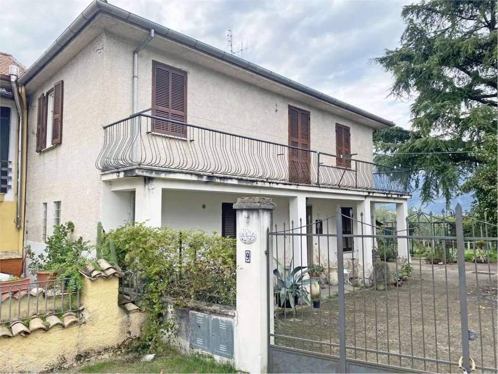 Villa a Sora in Via Colle Marchitto S.N.C. - Foto 5