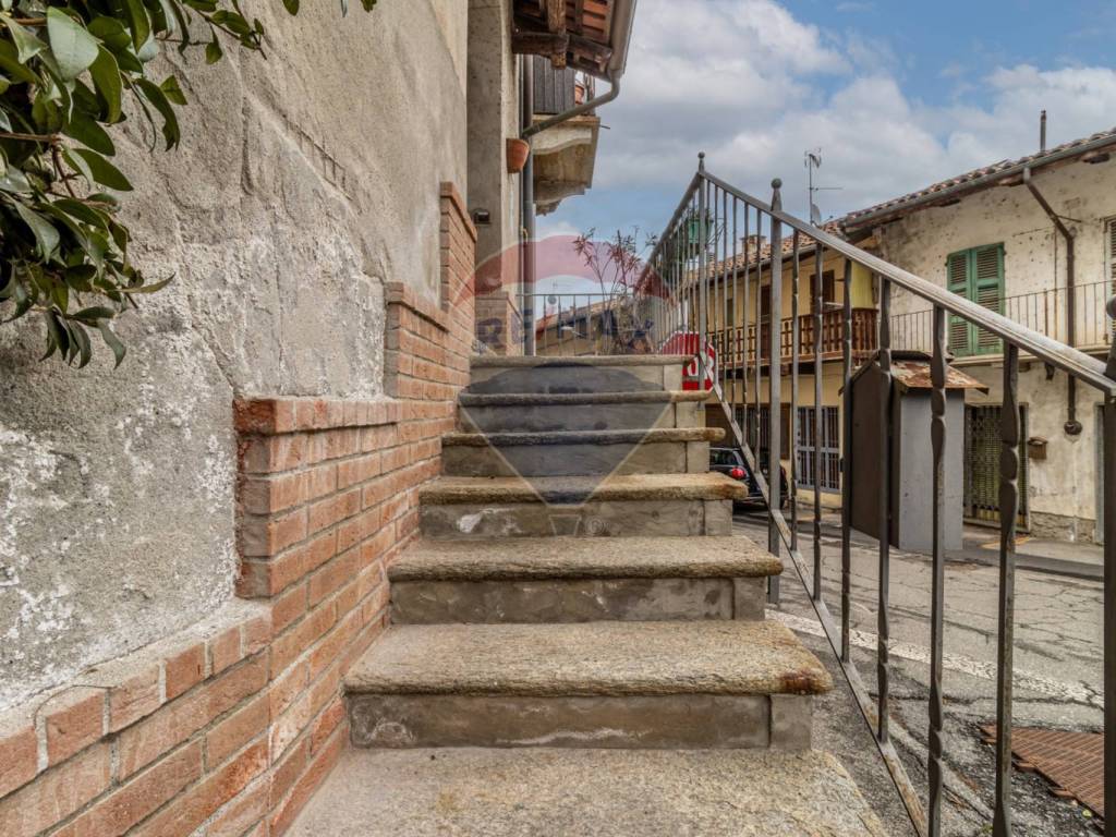 Casa indipendente a Salussola in Via Elvo, 3 - Foto 2