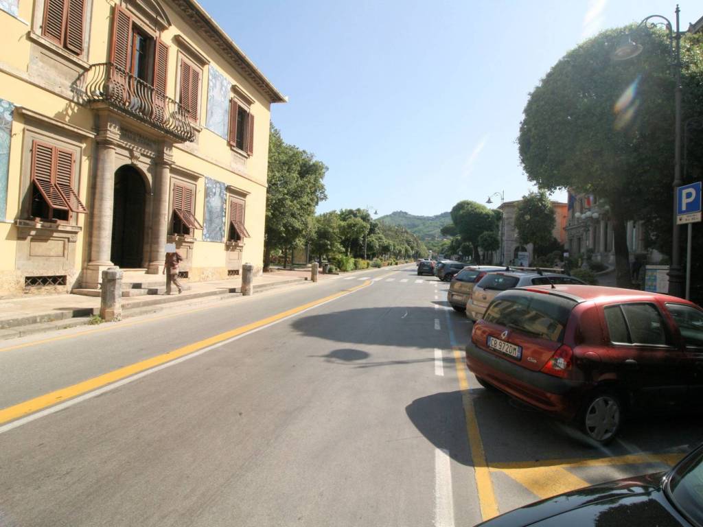 Palazzo / stabile a Montecatini-terme in via marruota - Foto 4