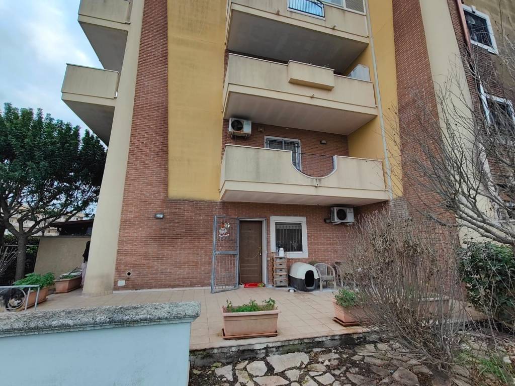 Appartamento a Taranto in Via Gioacchino Toma, 25 - Foto 3