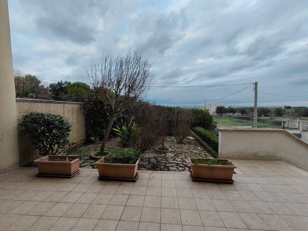 Appartamento a Taranto in Via Gioacchino Toma, 25 - Foto 4