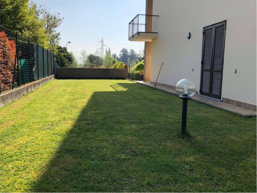 Villa a Albavilla in Via Per Carcano S.N.C. - Foto 5