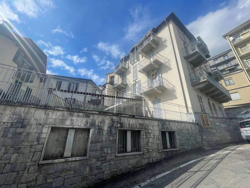 Appartamento a Sondrio in Via Centrale Mallero - Foto 2