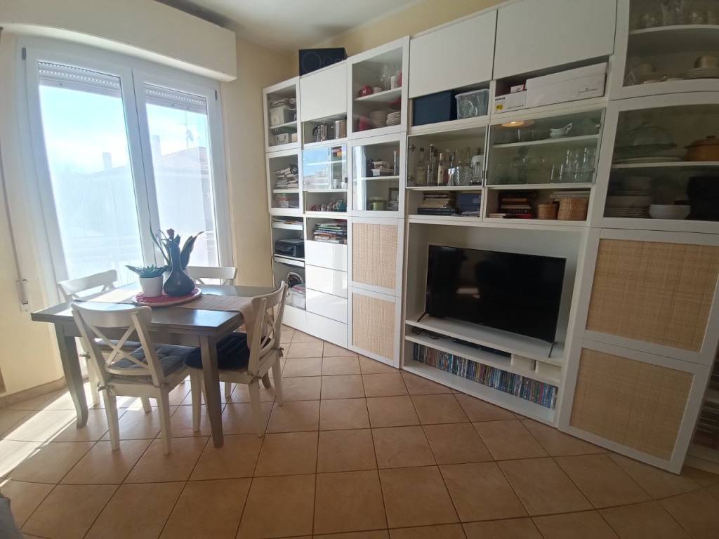 Appartamento a Pesaro in via Ciro menotti - Foto 2