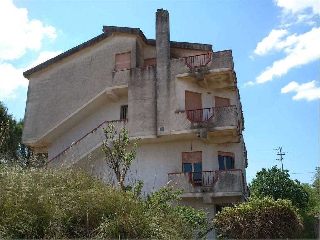 Villa a Enna in CONTRADA POLLICARINI - Foto 2