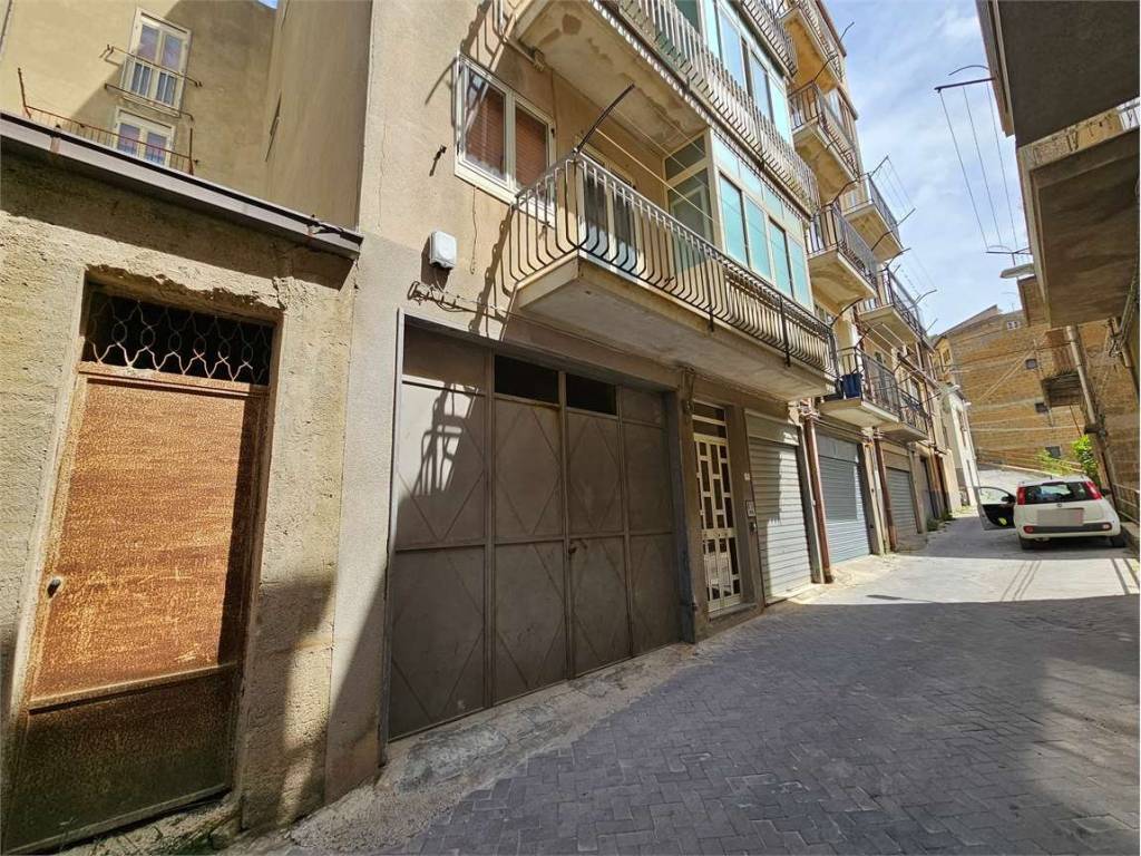 Appartamento a Enna in VIA GIOVANNI GALLINA, 32 - Foto 2