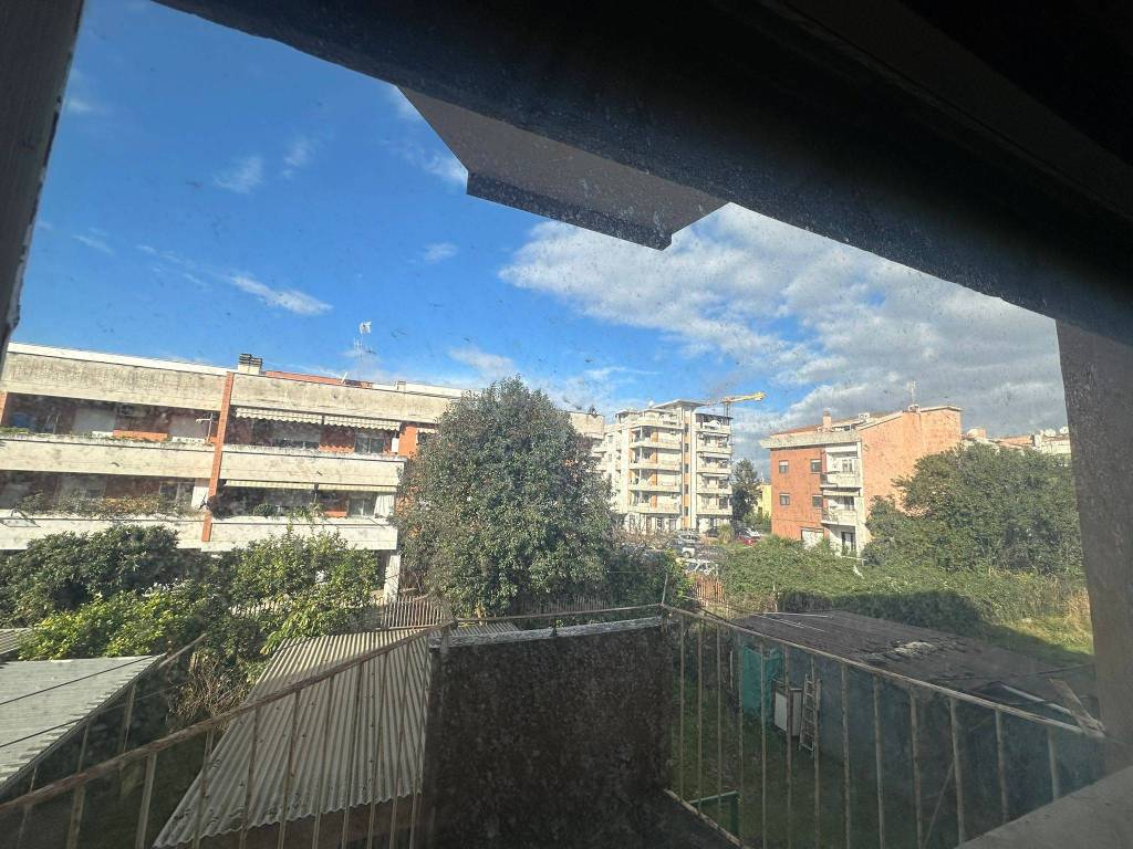 Appartamento a Latina in Viale della Stazione - Foto 4