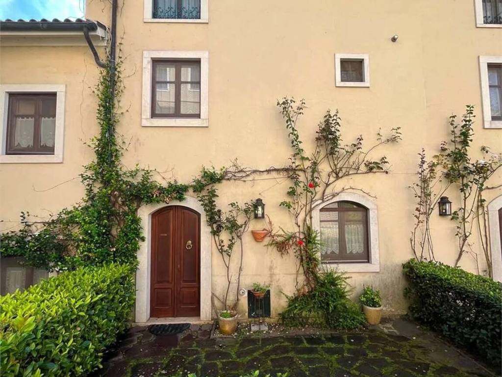 Appartamento a Picinisco in Borgo Castelone S.N.C. - Foto 2