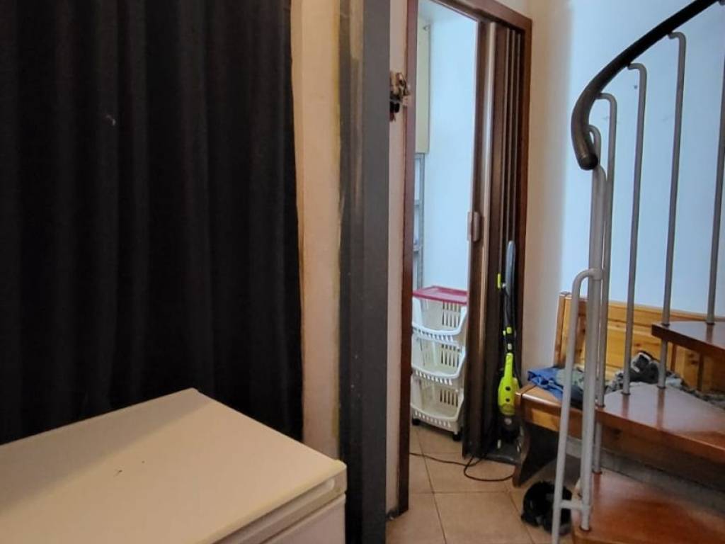 Palazzo / stabile a Cisterna di latina - Foto 4