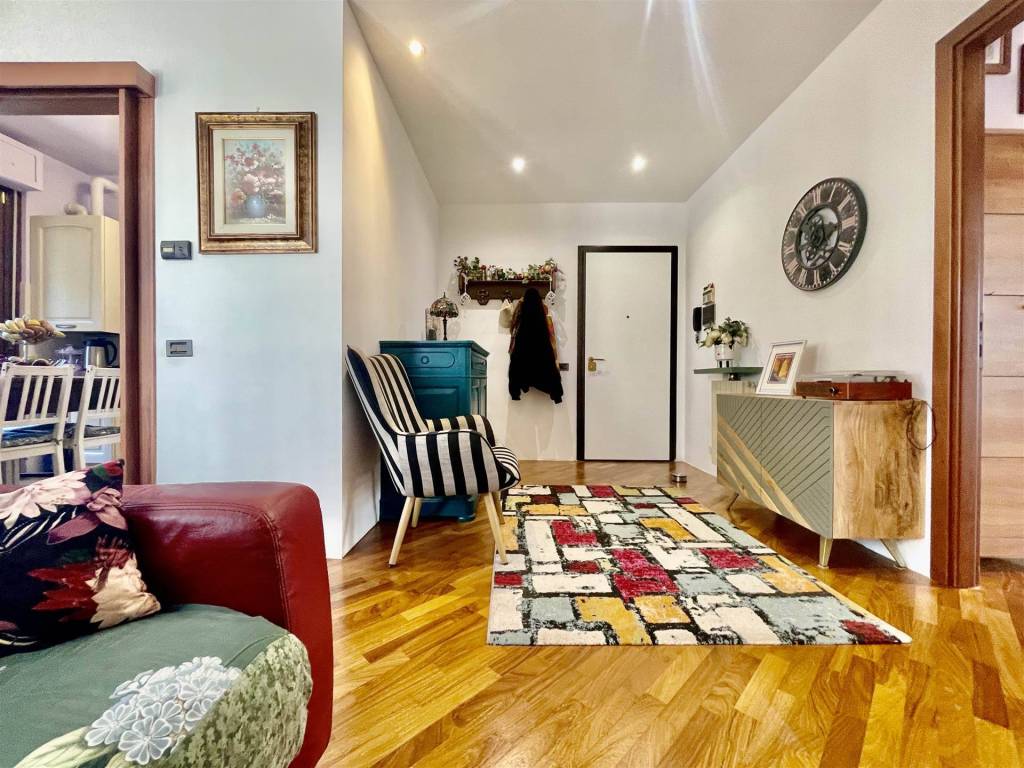 Appartamento a Uboldo in VIA SOLFERINO - Foto 2