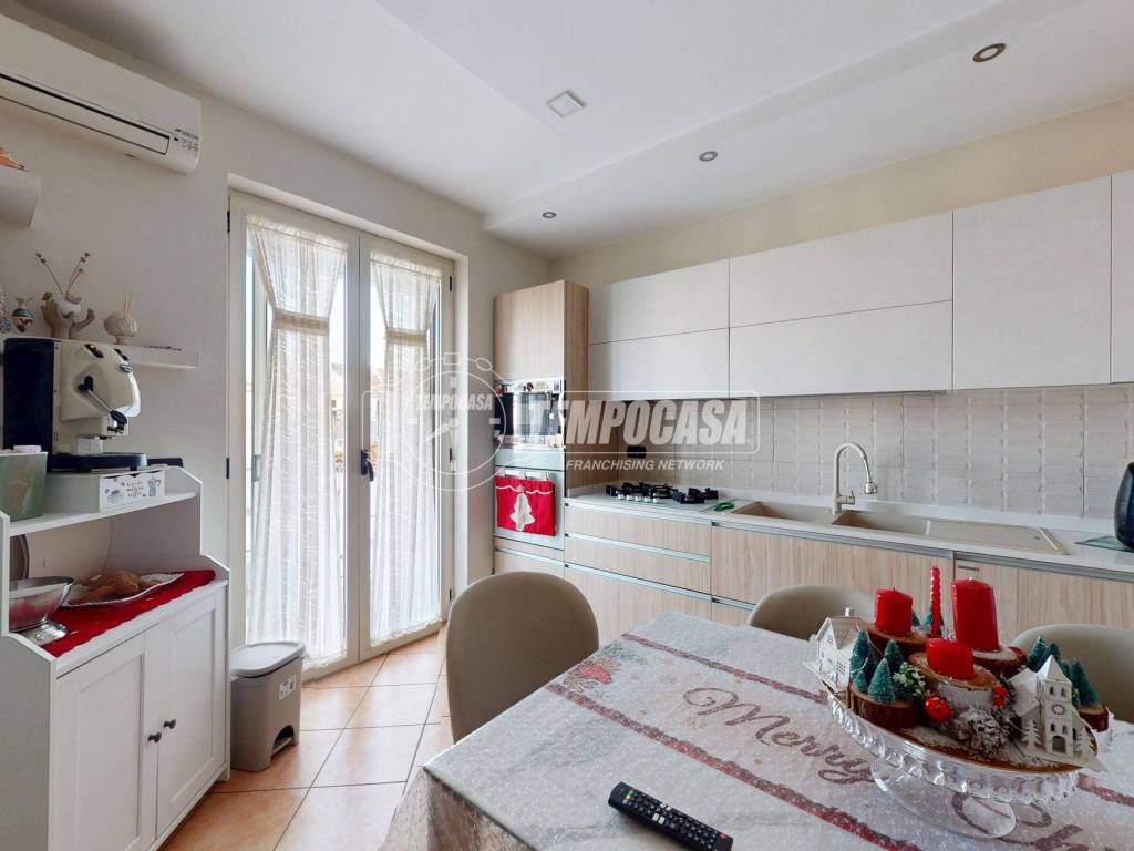 Appartamento a Casaluce in Via Randaccio 4 - Foto 5