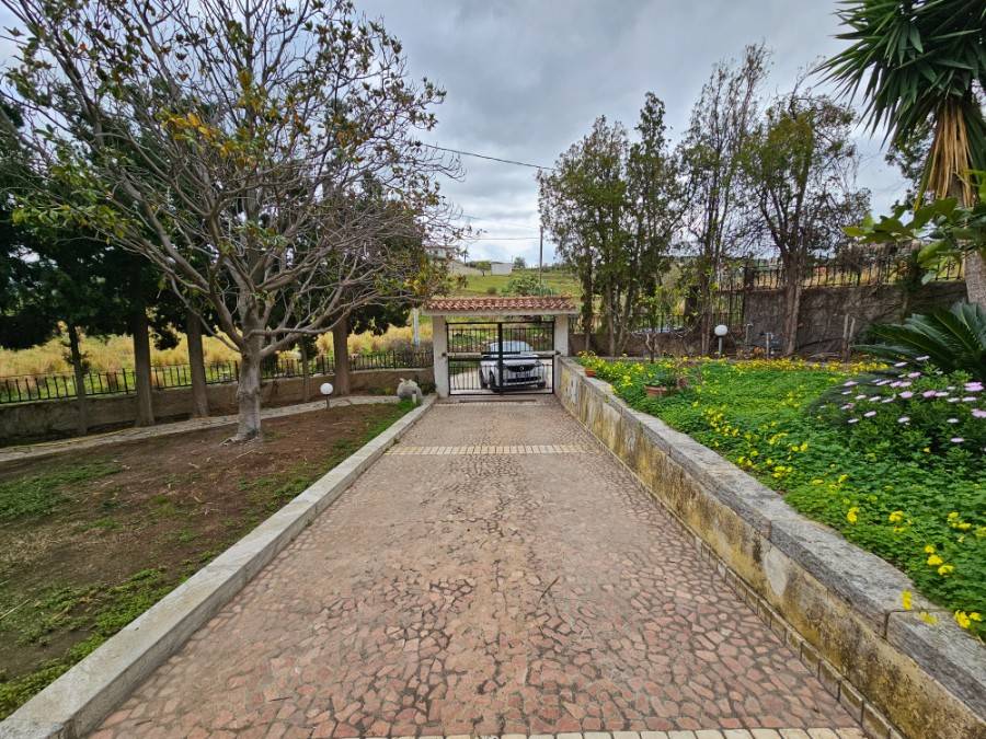 Villa a Reggio calabria in Via Longitudinale, 94 - Foto 3