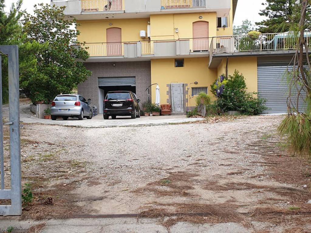 Casa indipendente a Termoli in Via Mar Ionio - Foto 2