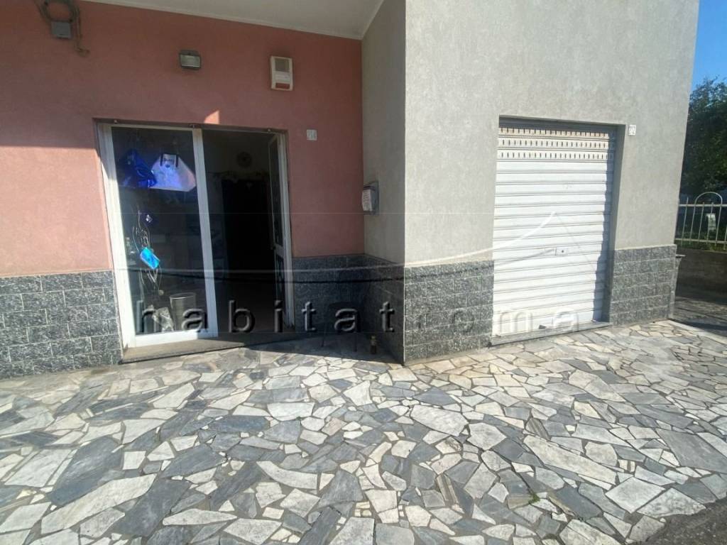 Immobile a Vado ligure in Via Piave, 214 - Foto 4