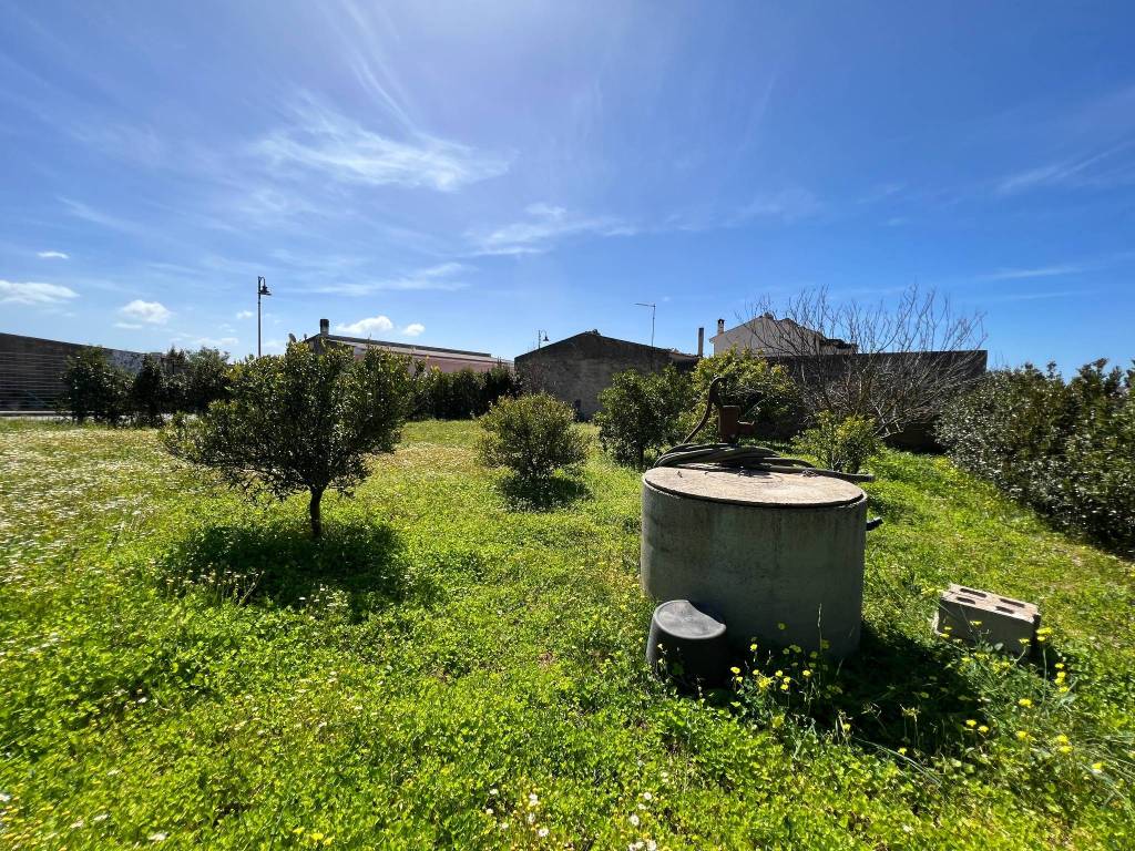 Terreno a Villaperuccio in Via Camposanto - Foto 2