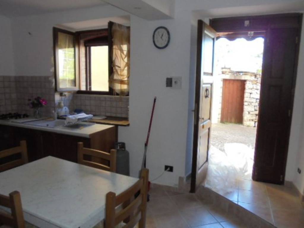 Villa a Castelpetroso in Via Vittorio Emanuele S.N.C. - Foto 2