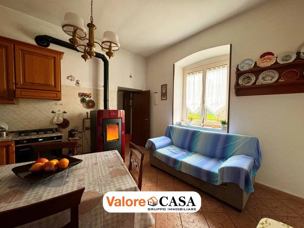 Casa indipendente a Terzo in Regione Doti - Foto 2