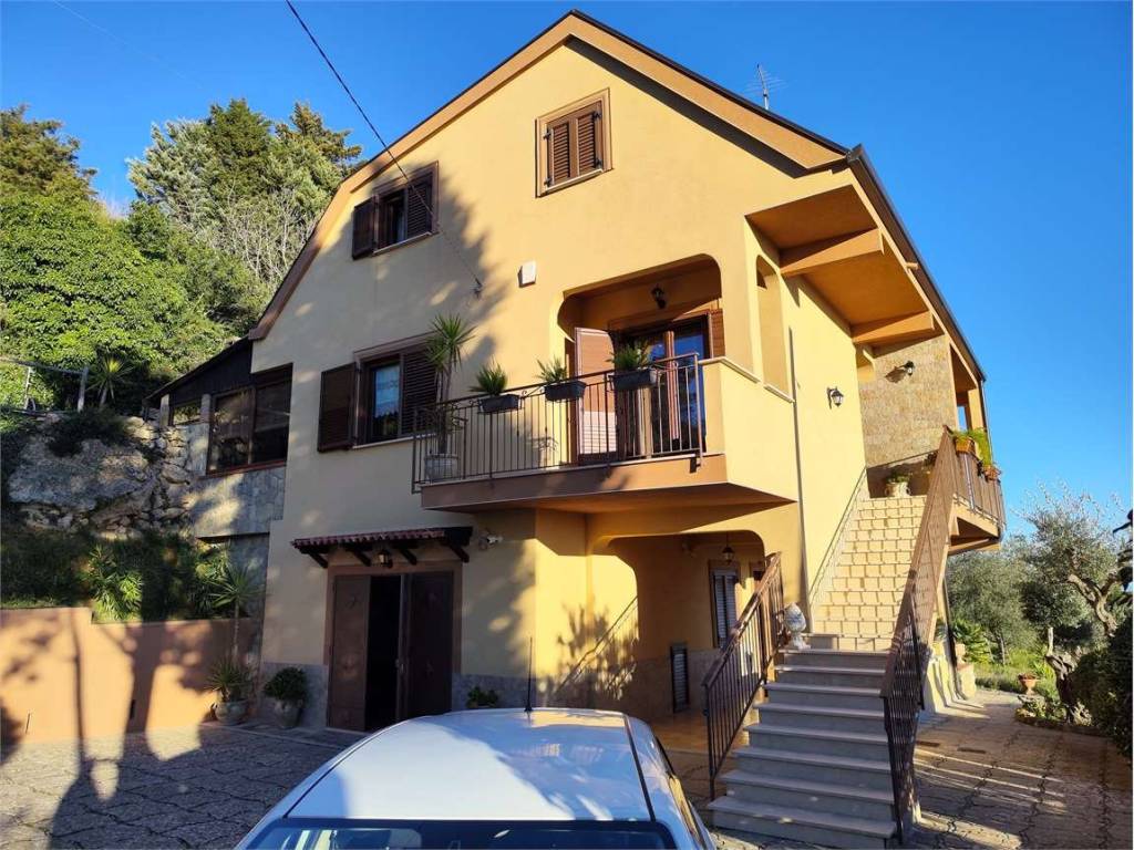 Villa a Enna in STRDA VICINALE JACOPO - Foto 2