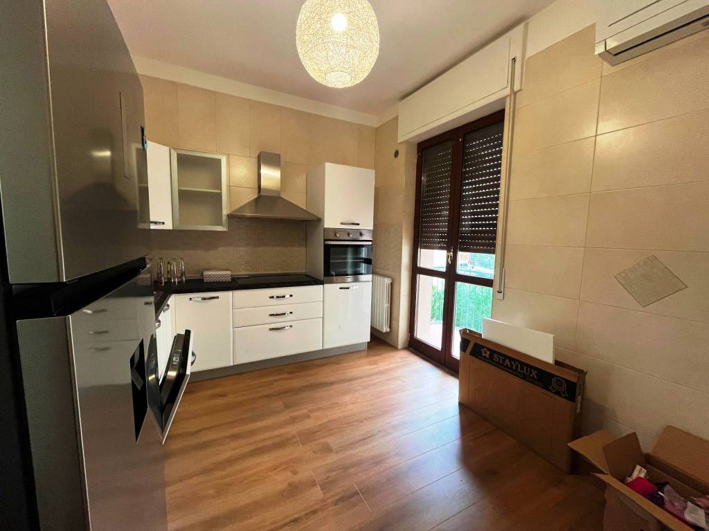 Appartamento a Foggia in Viale Giuseppe Di Vittorio, 205 - Foto 3