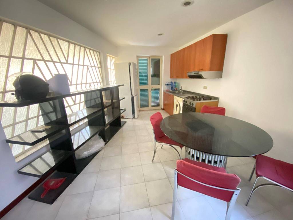 Appartamento a Messina in Corso Camillo Benso di Cavour - Foto 2