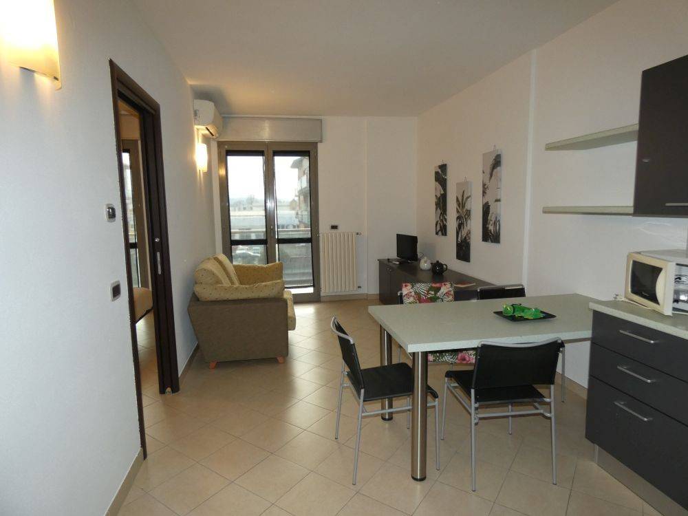 Appartamento a Alba in Corso Canale, 18 - Foto 2