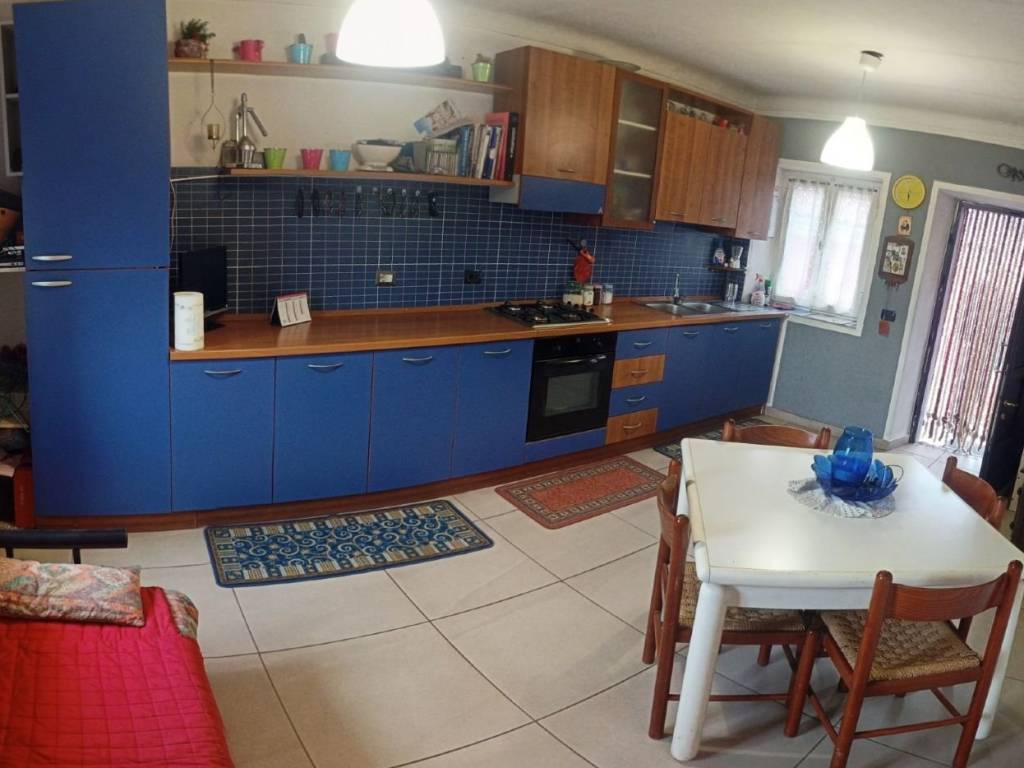 Casa indipendente a Ivrea in Via Torino - Foto 3