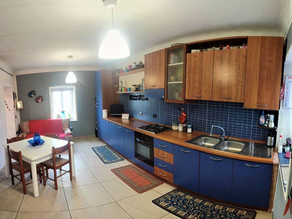 Casa indipendente a Ivrea in Via Torino - Foto 4