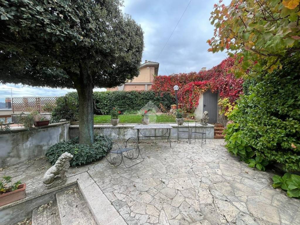 Villa a Rocca priora in Via Cesare Battisti, 1 - Foto 2