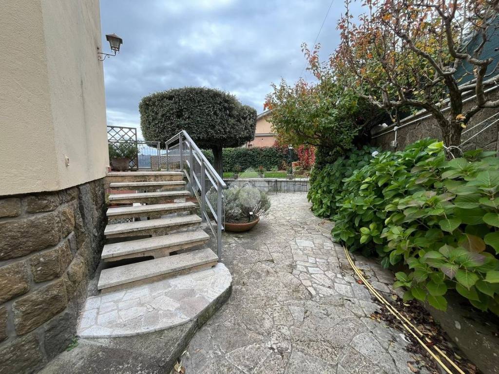 Villa a Rocca priora in Via Cesare Battisti, 1 - Foto 4